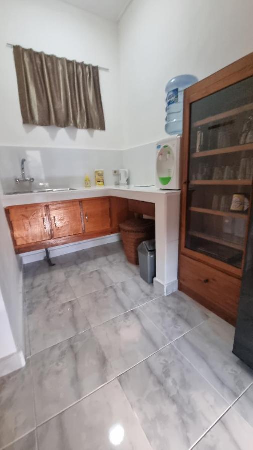 Catra Homestay Beach Apartments Candidasa Exterior foto
