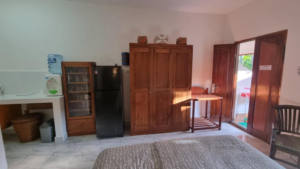 Catra Homestay Beach Apartments Candidasa Exterior foto